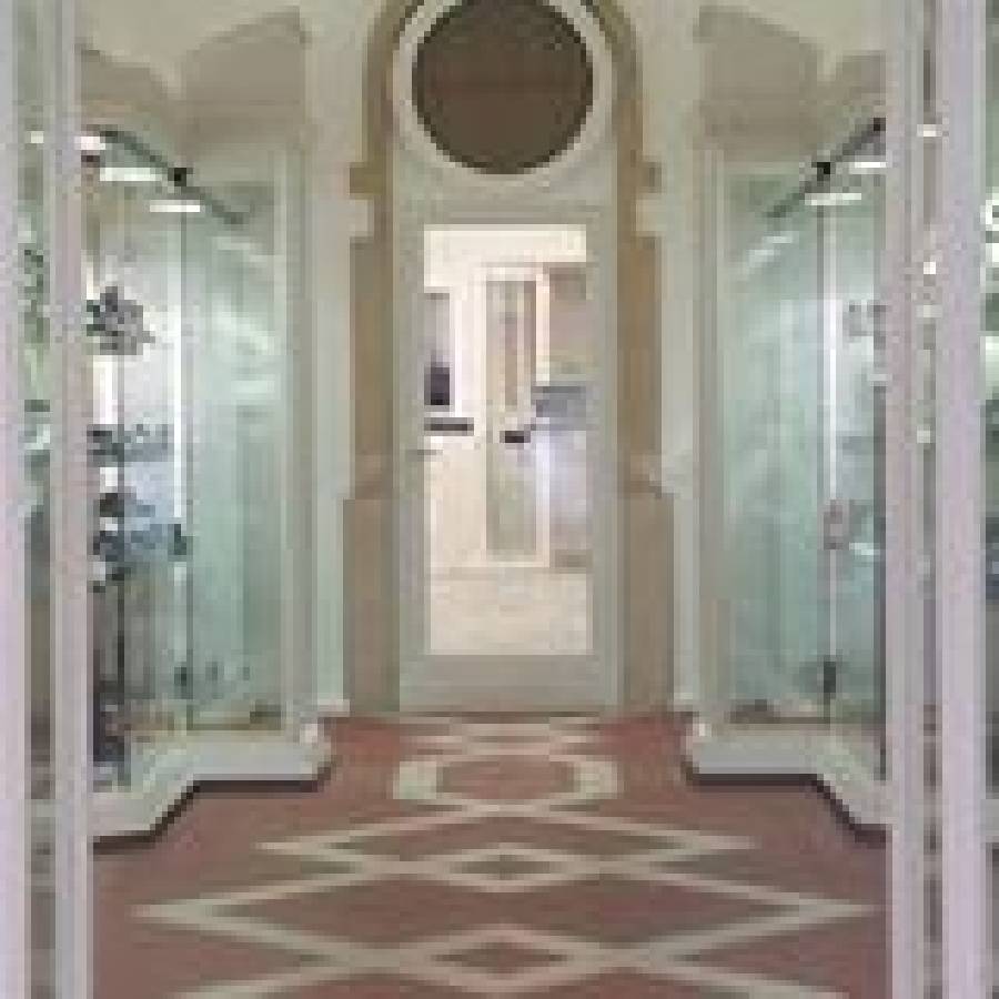 NAPOLEONE CALZATURE immagine