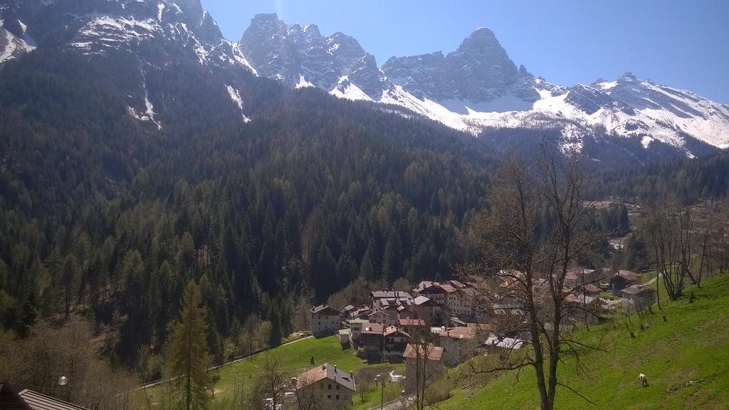 A 2 PASSI DA CORTINA