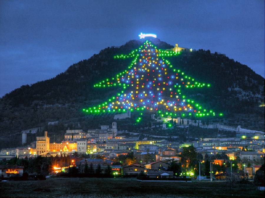 Foto LA MAGIA DEL NATALE